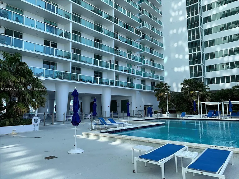 1800 N Bayshore Dr #1506 — Photo 20