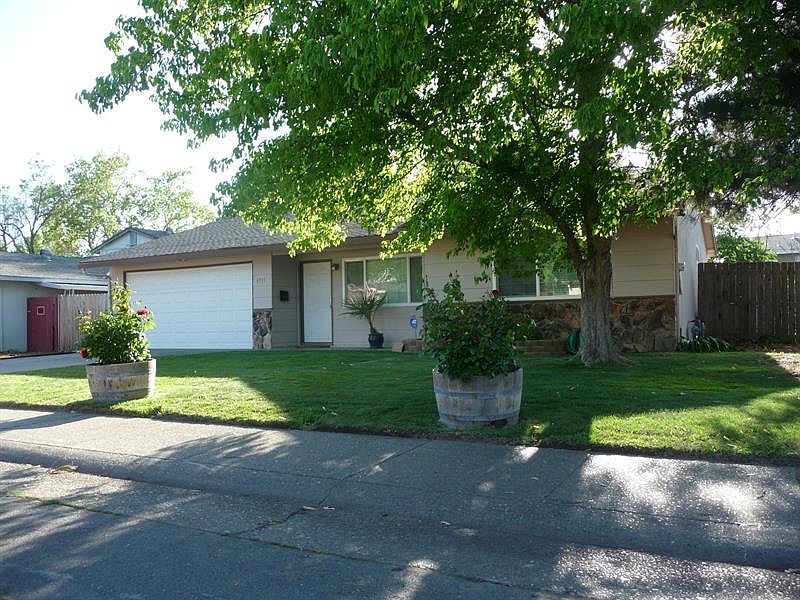 1st image of 6913 Cross Dr