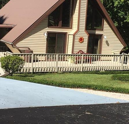 2nd image of 17085 SE 54th St