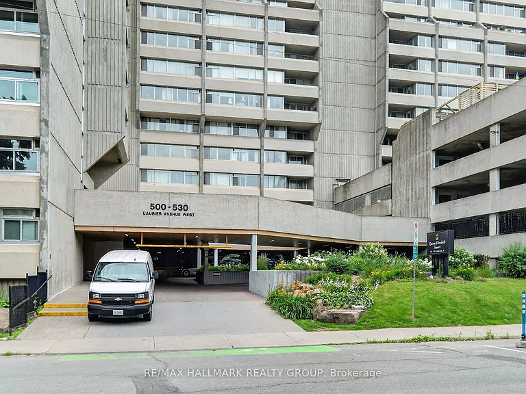 530 Laurier Ave W #1907 — Photo 2