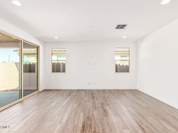 4th image of 11456 N 168TH Drive