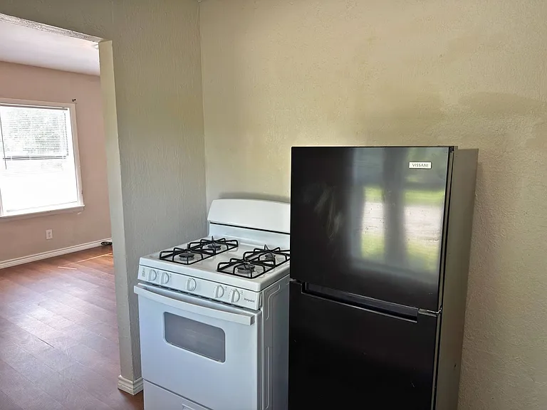 1401 Fillmore St — Photo 6