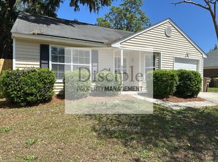 282 Rice Gate Dr, Richmond Hill, GA 31324