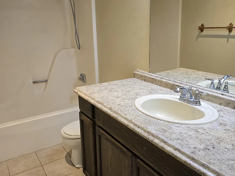 18 Bentree Ln #403 — Photo 45