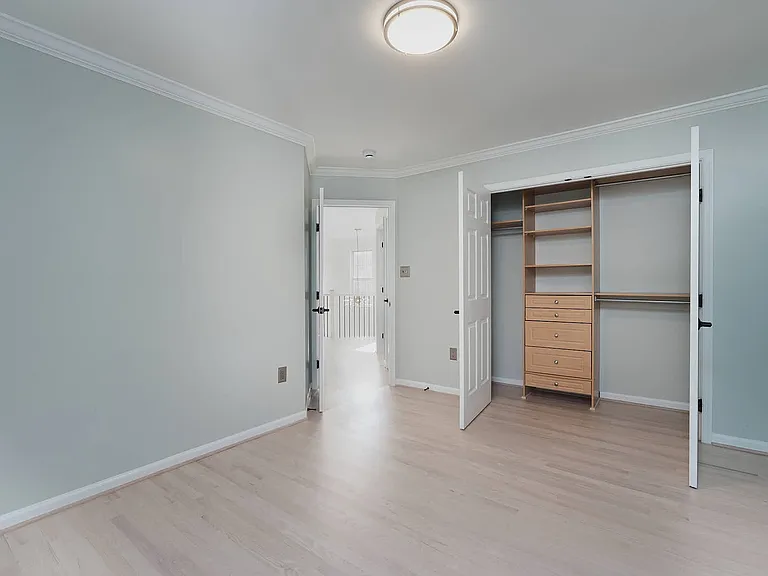 5811 Johnson Ave — Photo 17