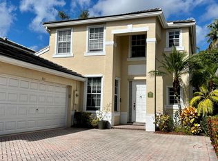 8311 Hampton Wood Dr, Boca Raton, FL 33433
