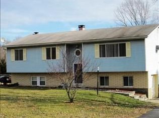 108 Van Vlack Rd, Hopewell Junction, NY 12533