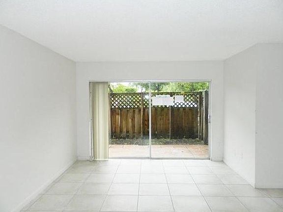3rd image of 4640 NW 79th Ave APT 1B