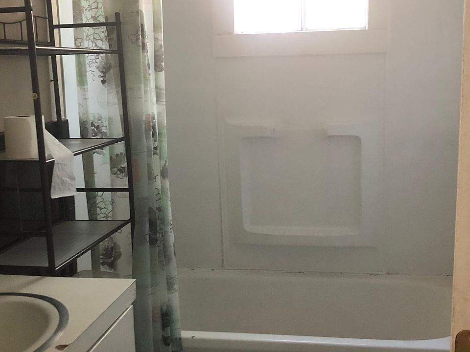 1st image of 500 S Avenue B