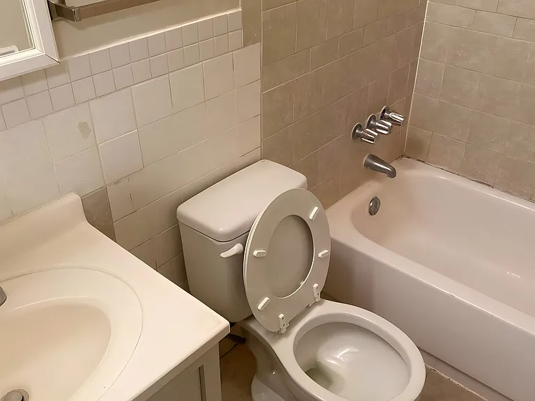 7218 Camden Ave N #231 — Photo 16
