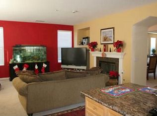 11117 Renaissance Dr, Tujunga, CA 91042