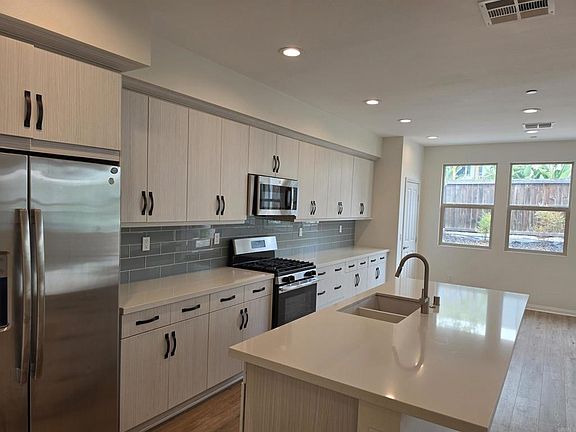 5th image of 1233 Calle Pomelo Unit 3