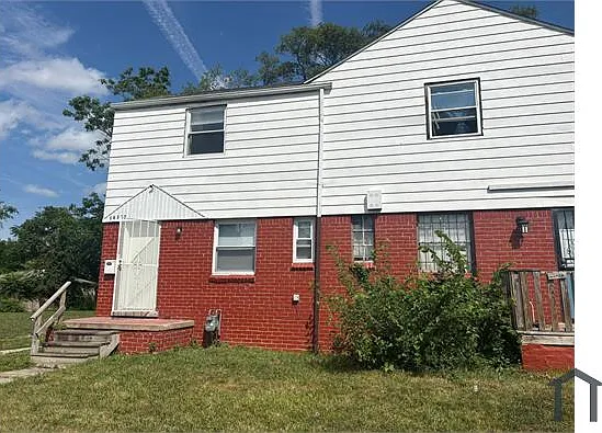 2 bed, 890 sqft, $1,100 — Photo 1