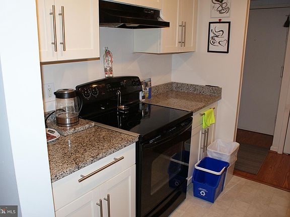 5th image of 7505 Democracy Blvd APT A426