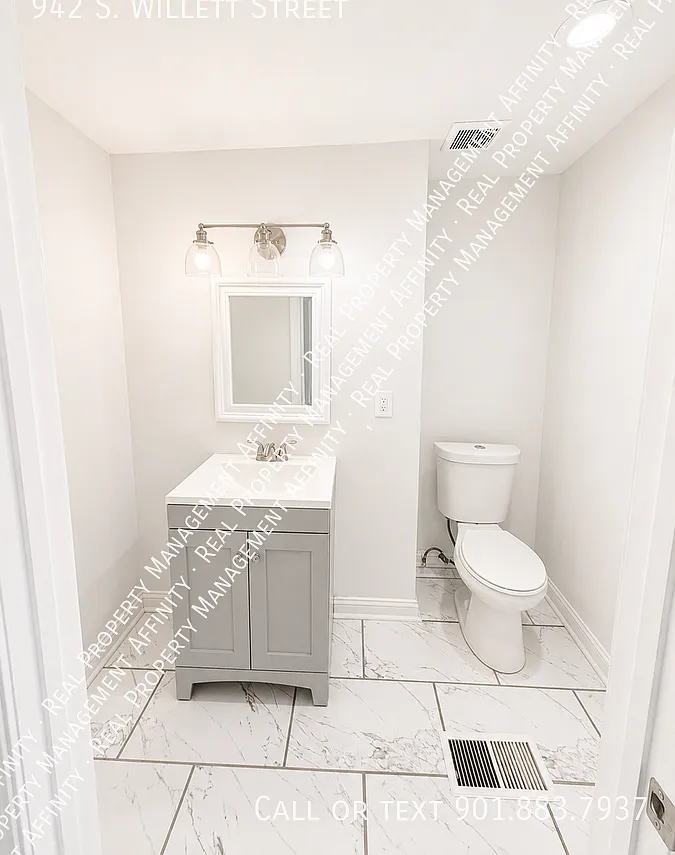 $500 Rent Credit | Spacious 3 Bedroom Home with Bonus Room & Decks — Photo 4
