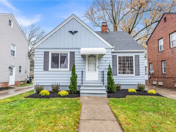 3809 Grosvenor Rd, South Euclid, OH 44118