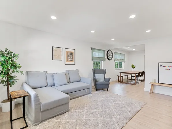 17517 Ibex Ave, Artesia, CA 90701