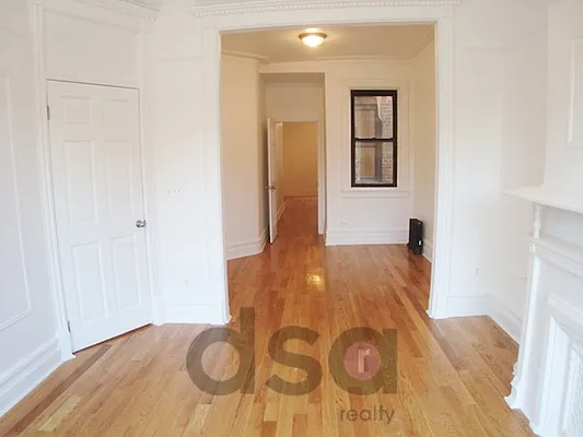 Rented by DSA Realty | media 12