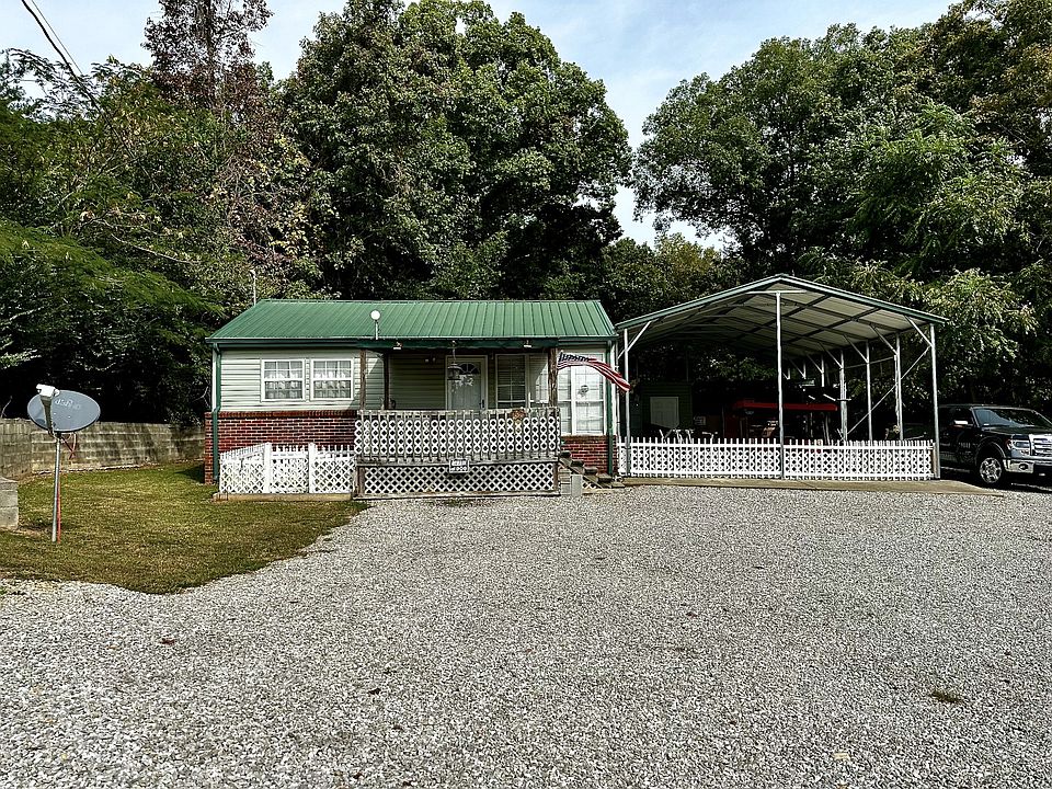 1st image of 82 Highland Ln