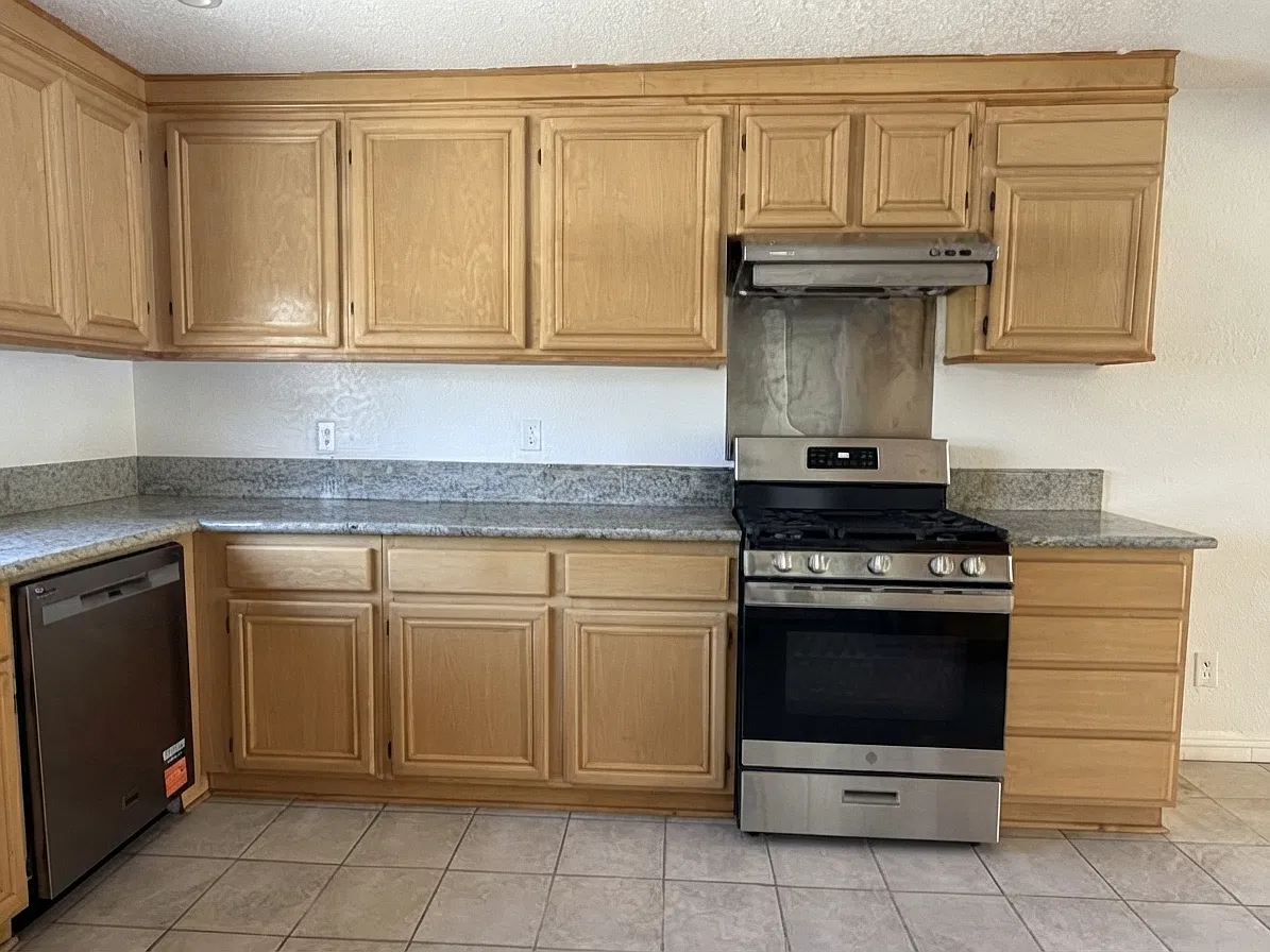 4 bed, 1792 sqft, $3,750 — Photo 3