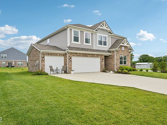 3rd image of 7439 Kensley Pl