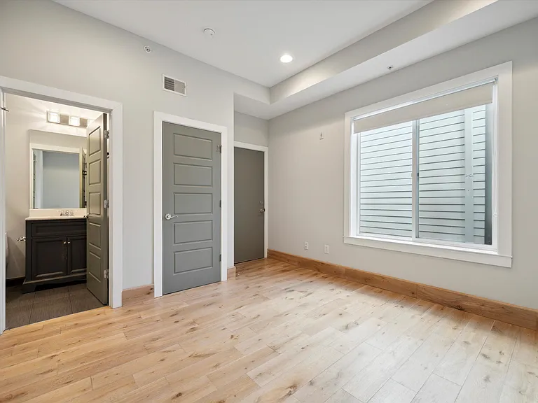 2032 Frankford Ave #22 — Photo 10