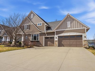 11587 Avery Dr, Inver Grove Heights, MN, 55077