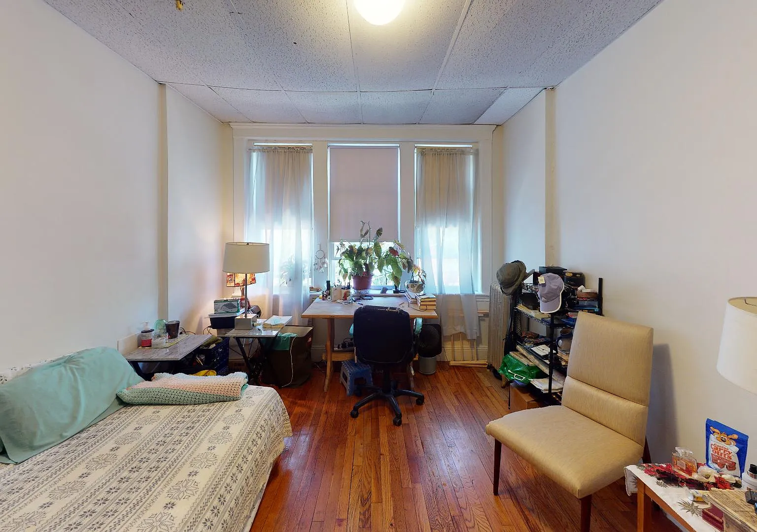 Studio, 390 sqft, $2,035 — Photo 2