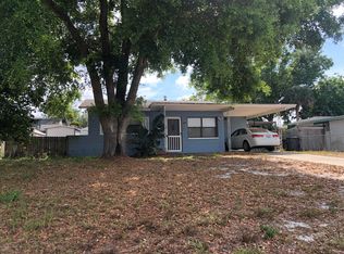 915 N Carpenter Rd, Titusville, FL 32796