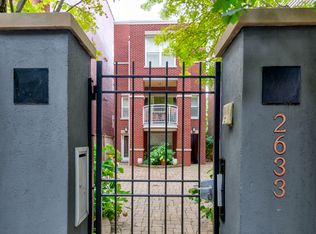 2633 N Southport Ave, Chicago, IL 60614