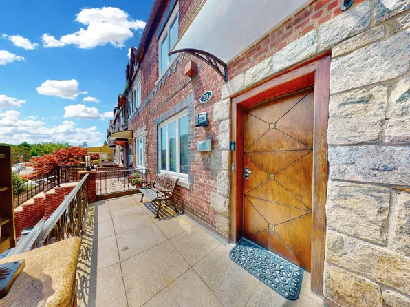 20 Corbin Place N/A image 2 of 33