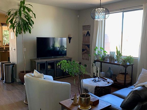 3rd image of 9402 W ROSS Avenue