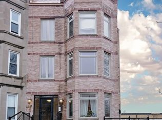 4341 S Prairie Ave #2, Chicago, IL 60653