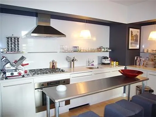 Rented by Mark David | media 25