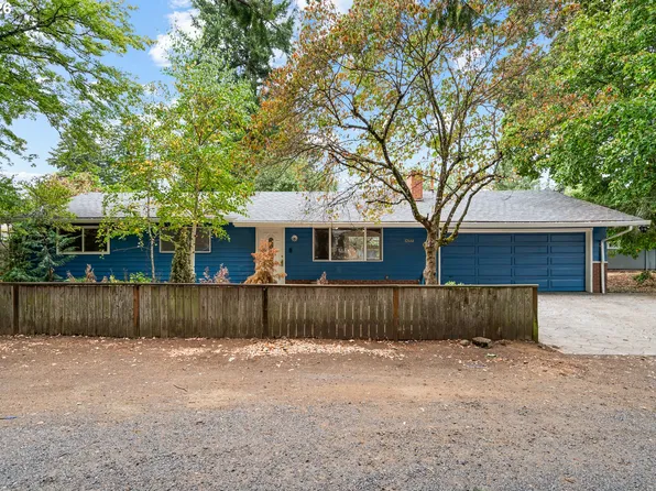 12661 SE Center St, Portland, OR 97236
