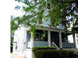 2070 Lark St, Lakewood, OH 44107