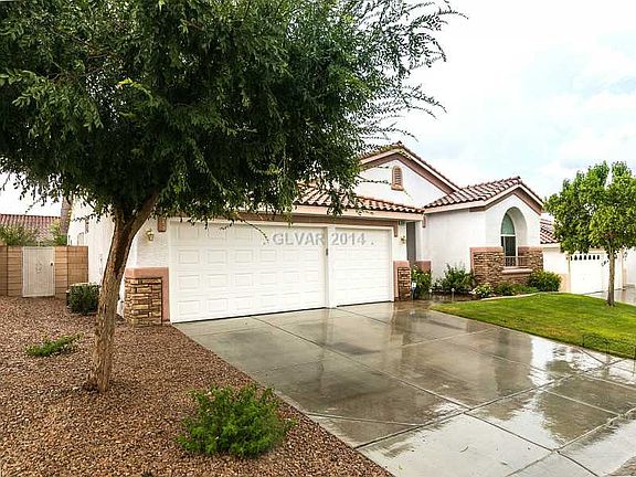 2nd image of 8104 Lapis Harbor Ave