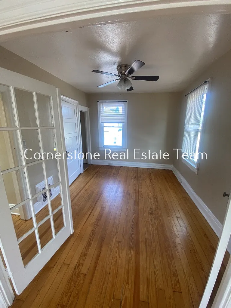 208 East Uintah Street (AT) - 204 — Photo 2