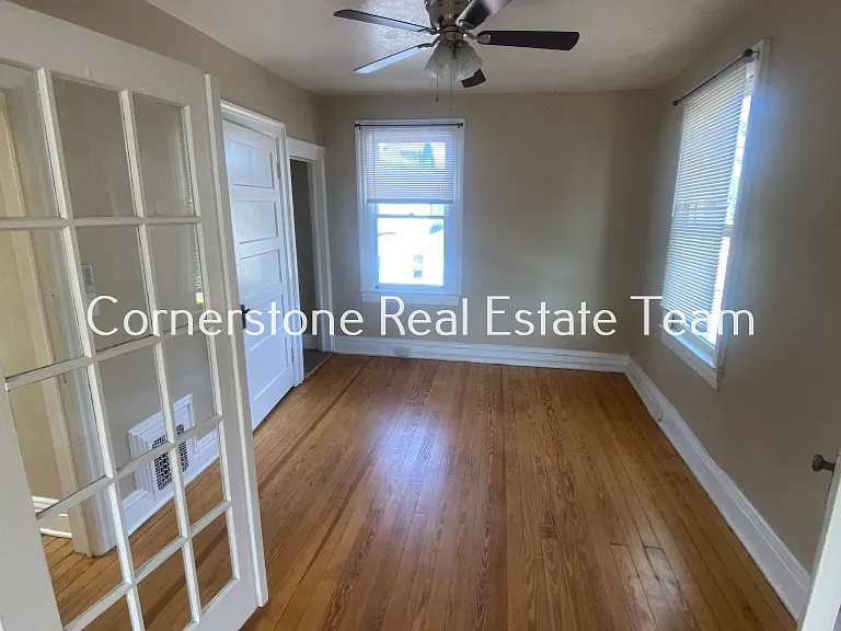 208 E Uintah St #204 — Photo 2