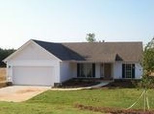 332 Terrace Cir, Lexington, GA 30648