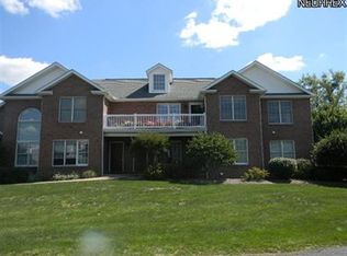 106 Turnberry Ct NE, Warren, OH