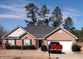3rd image of 2536 Beaver Creek Ln