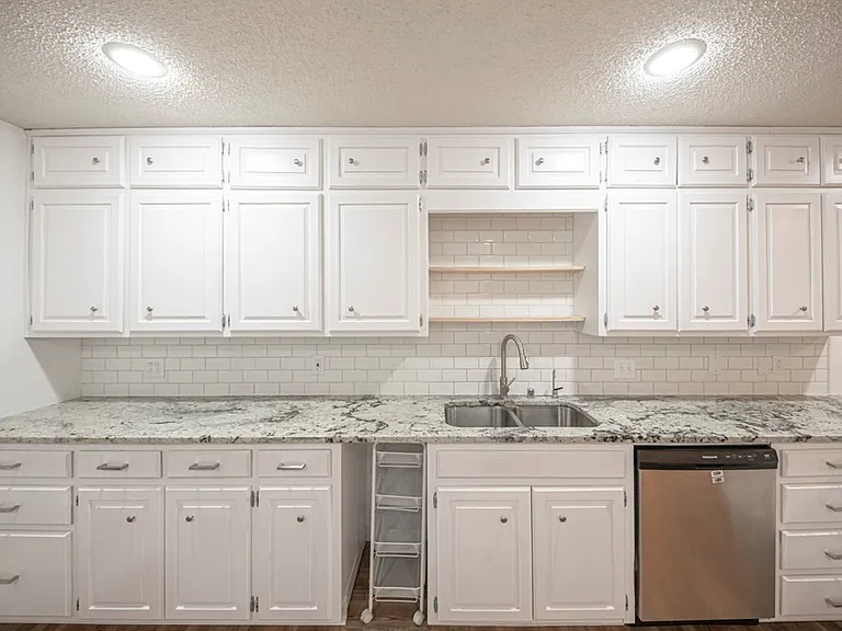 4007 Crestridge Dr — Photo 20