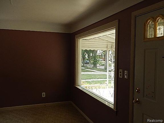 3rd image of 1784 Leblanc St