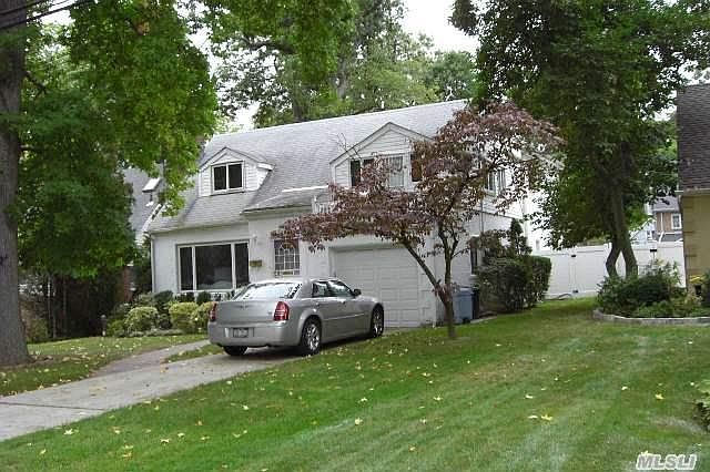 1st image of 193-17 McLaughlin Ave