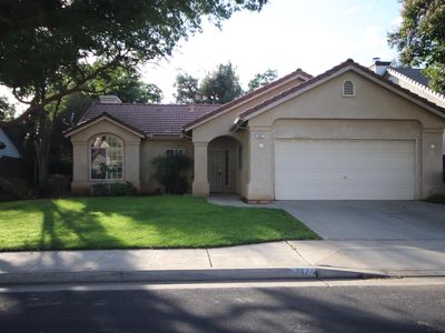 812 Hanson Ave, Clovis, CA, 93611