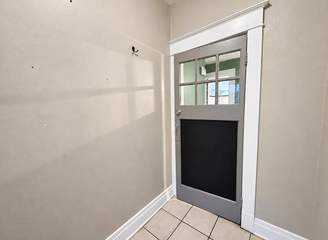 2 bed, $1,250 — Photo 4
