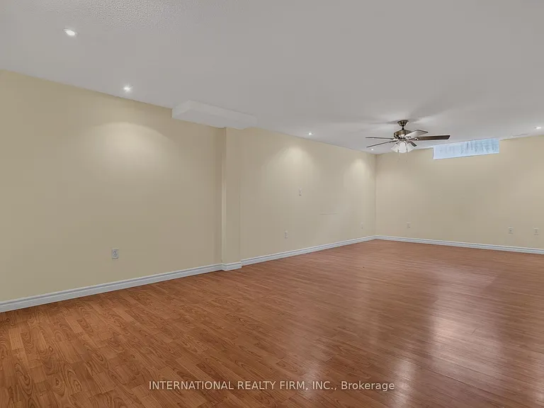18 Sea Breeze Dr — Photo 27
