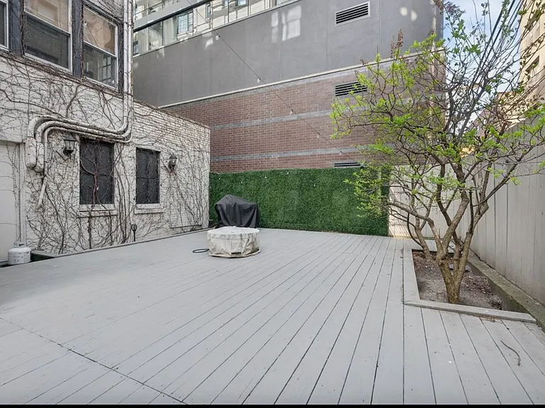 444 W Belmont Ave #6A — Photo 18