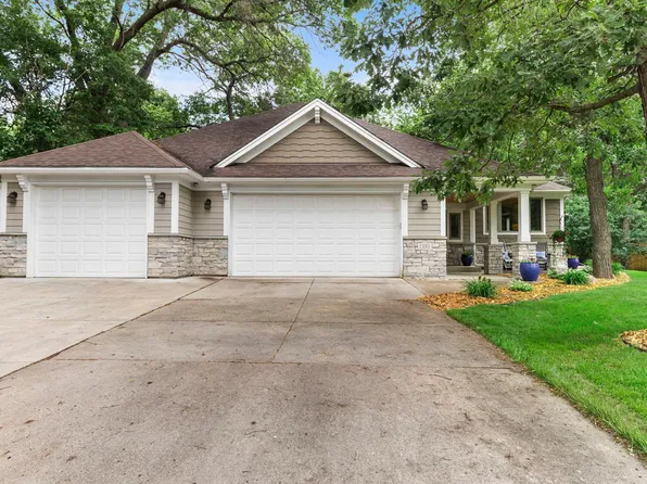 13001 Nightingale St NW, Coon Rapids, MN 55448